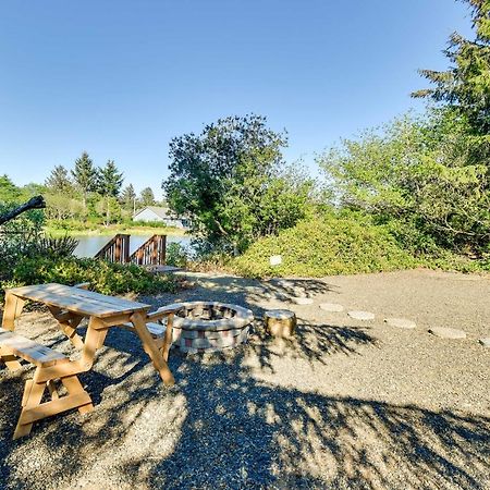 Villa Ocean Shores Retreat With Porch And Canal Views! Exterior foto